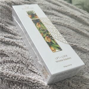 STEMTOX A*TOX Lift and Lock Wrinkle Solution 14.5g Free Shipping New & Sealed